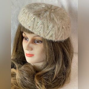 Amazing vintage Modern Miss cream iridescent sequence fascinator hat derby pill